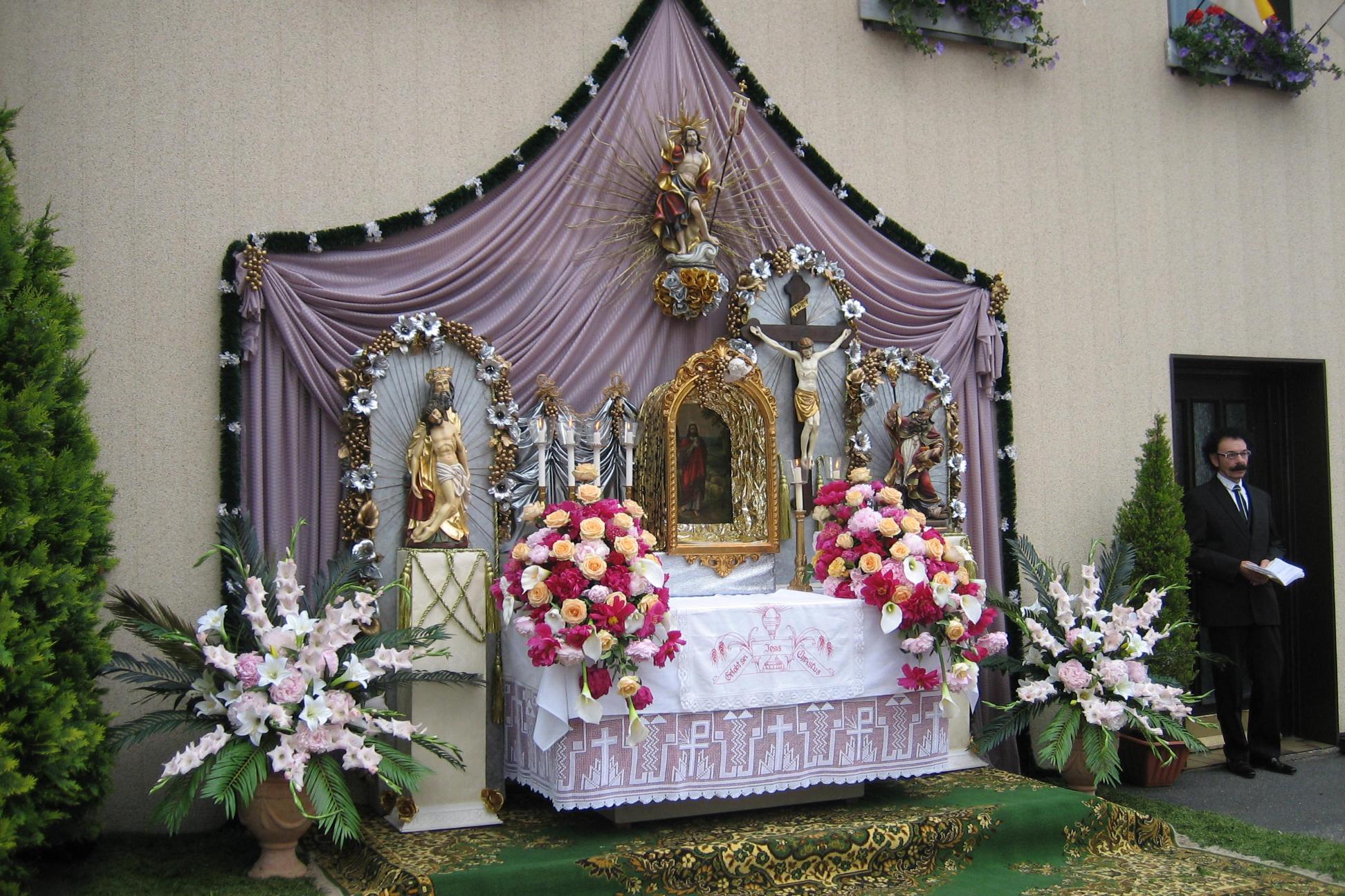 Fronleichnam in Nordhalben (Altar von Klaus Pötzinger)